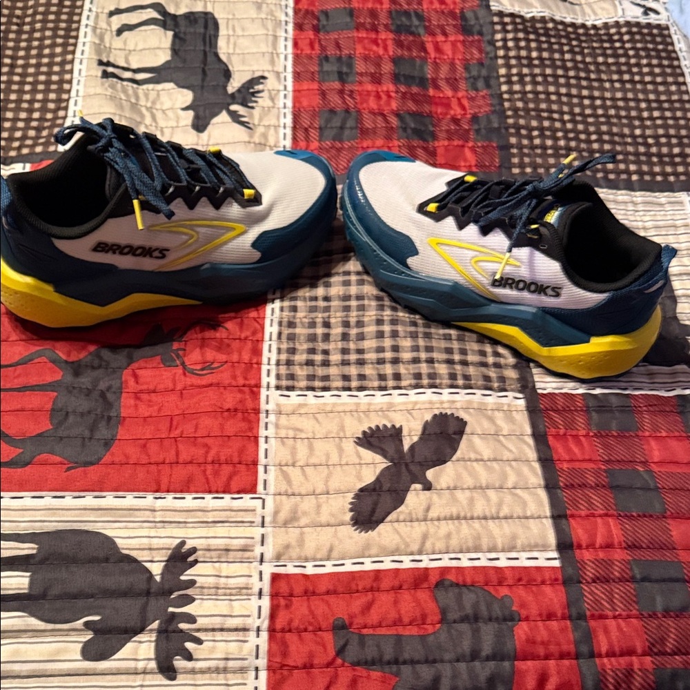 Brooks Navy and Yellow Athletic Shoes